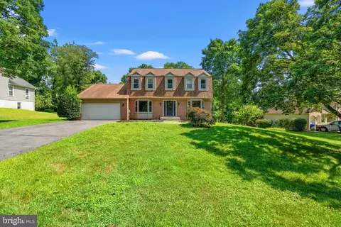 1929 Morningmist Dr, Silver Spring, MD 20906