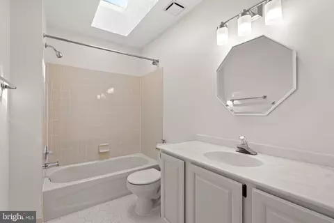 1929 Morningmist Dr, Silver Spring, MD 20906 photo 30