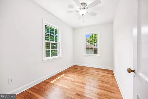 11609 Yeatman Ter, Silver Spring, MD 20902 photo 34