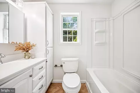 11609 Yeatman Ter, Silver Spring, MD 20902 photo 27