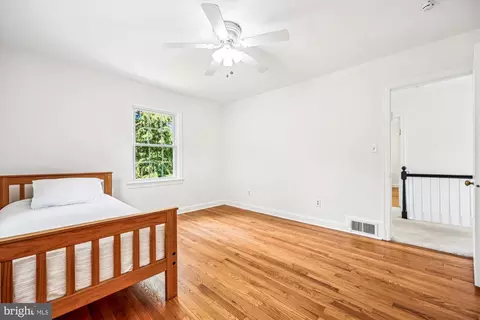 11609 Yeatman Ter, Silver Spring, MD 20902 photo 37