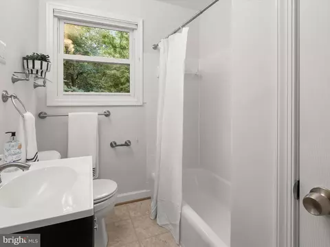 2625 Holman Ave #2625, Silver Spring, MD 20910 photo 31