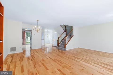 12916 Tourmaline Ter, Silver Spring, MD 20904 photo 2