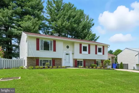 19524 Laguna Dr, Gaithersburg, MD 20879