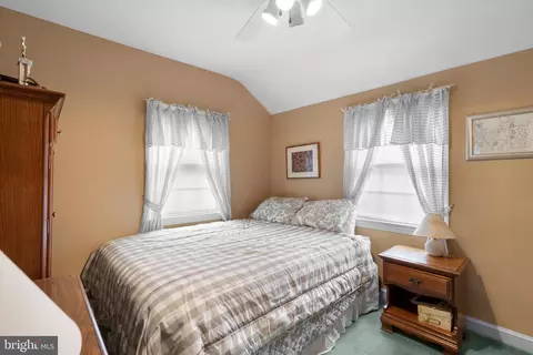 Bedroom - 8715 Bradford Rd, Silver Spring, MD 20901 photo 3 of 3