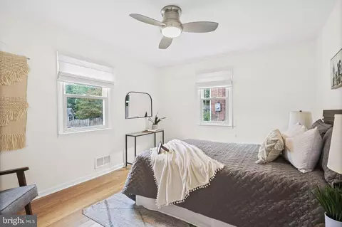 Bedroom - 1622 Cody Dr, Silver Spring, MD 20902 photo 2 of 5
