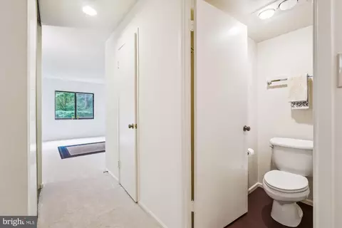 15107 Interlachen Dr #2-220, Silver Spring, MD 20906 photo 20