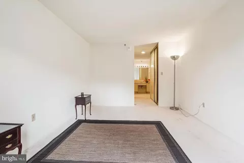 15107 Interlachen Dr #2-220, Silver Spring, MD 20906 photo 19