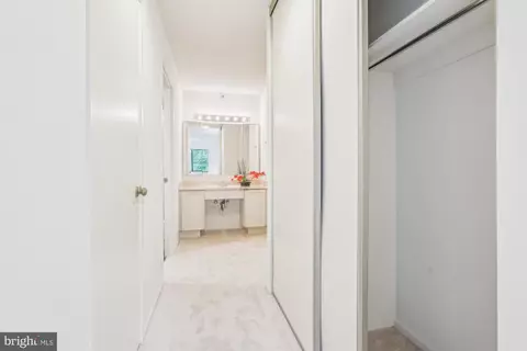 15107 Interlachen Dr #2-220, Silver Spring, MD 20906 photo 26