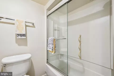 15107 Interlachen Dr #2-220, Silver Spring, MD 20906 photo 23