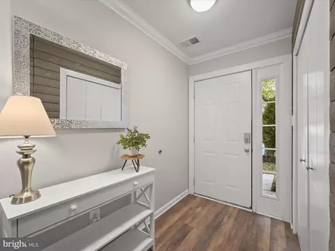 Entry Way - 4706 Babbling Brook Dr, Olney, MD 20832 photo 3 of 4