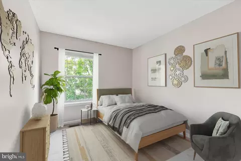 Bedroom - 44 Silver Moon Dr, Silver Spring, MD 20904 photo 1 of 7