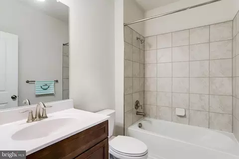 19820 Bodmer Ave, Poolesville, MD 20837 photo 16