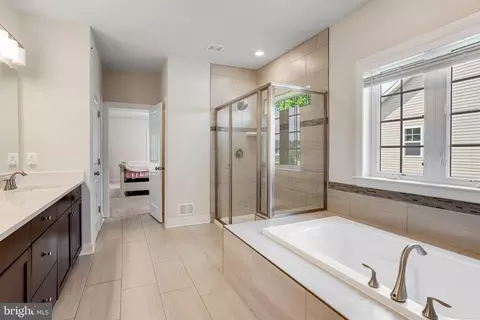 19820 Bodmer Ave, Poolesville, MD 20837 photo 21
