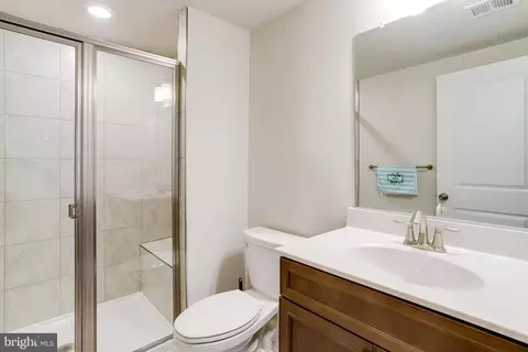 19820 Bodmer Ave, Poolesville, MD 20837 photo 23