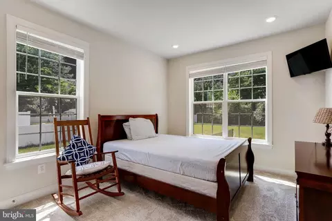 19820 Bodmer Ave, Poolesville, MD 20837 photo 15
