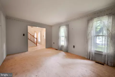 5 Chalkstone Ct, Silver Spring, MD 20904 photo 4