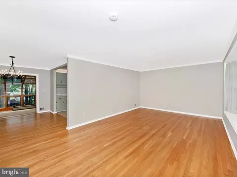 2904 Red Lion Ln, Silver Spring, MD 20904 photo 3