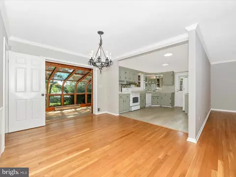 2904 Red Lion Ln, Silver Spring, MD 20904 photo 8