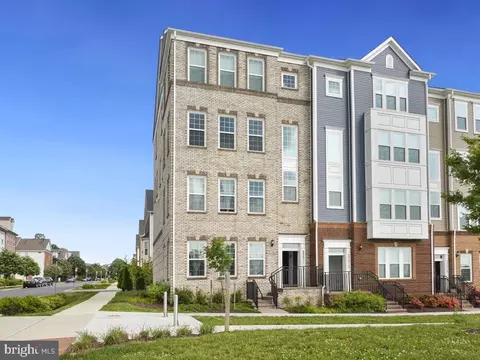 23511 Public House Rd #101, Clarksburg, MD 20871