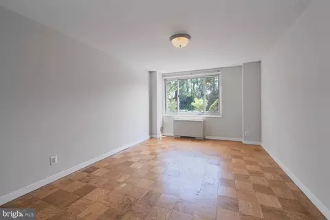 Living - 1900 Lyttonsville Rd #208, Silver Spring, MD 20910 photo 4 of 4