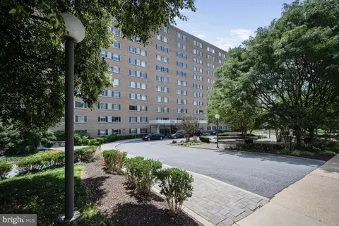 1900 Lyttonsville Rd #208, Silver Spring, MD 20910