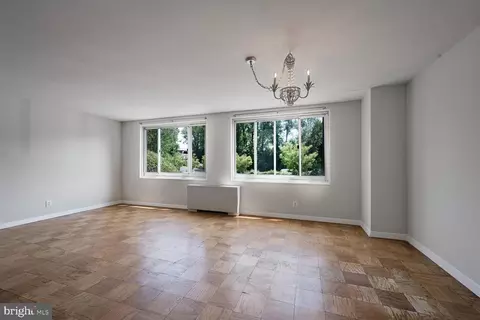 Living - 1900 Lyttonsville Rd #208, Silver Spring, MD 20910 photo 3 of 4