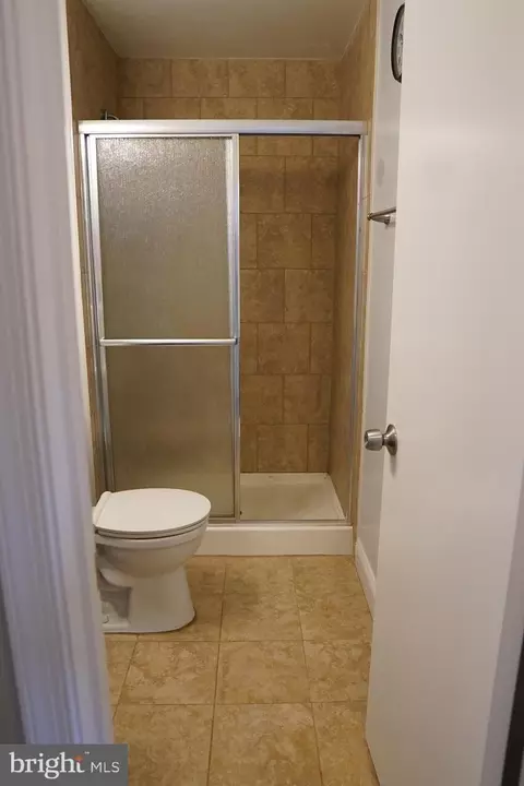 Bath - 14905 Cleese Ct #5AA, Silver Spring, MD 20906 photo 5 of 5