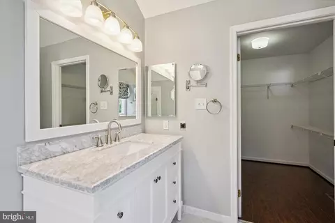 Bath - 513 Jaystone Pl, Silver Spring, MD 20905 photo 4 of 5