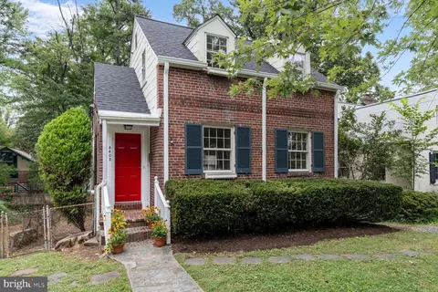 4403 Maple Ave, Bethesda, MD 20814