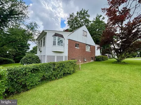 9815 Cottrell Ter, Silver Spring, MD 20903 photo 6