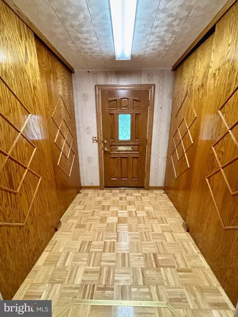 9815 Cottrell Ter, Silver Spring, MD 20903 photo 9