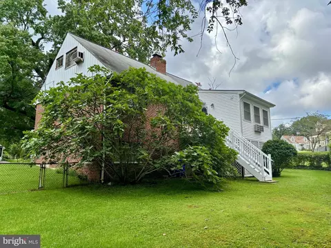 9815 Cottrell Ter, Silver Spring, MD 20903 photo 8