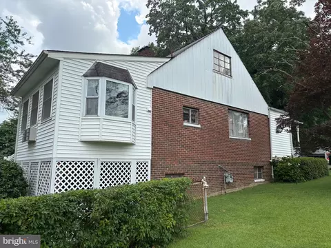 9815 Cottrell Ter, Silver Spring, MD 20903 photo 5