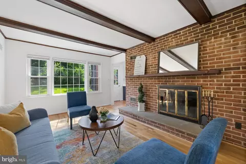 Living - 11804 Ithica Dr, Silver Spring, MD 20904 photo 4 of 4
