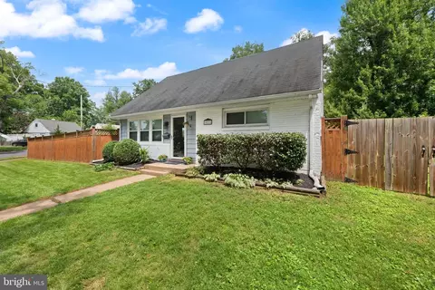 Exterior - 10211 Calumet Dr, Silver Spring, MD 20901 photo 2 of 5