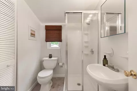 Bath - 10211 Calumet Dr, Silver Spring, MD 20901 photo 2 of 2