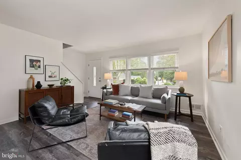 Living - 10211 Calumet Dr, Silver Spring, MD 20901 photo 1 of 1
