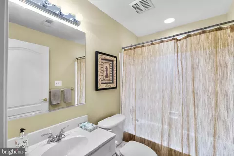 16720 Alexander Manor Dr, Sandy Spring, MD 20860 photo 46