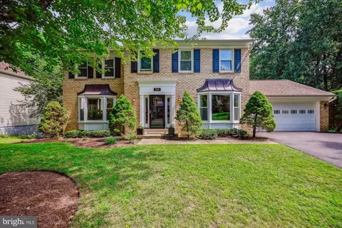 2141 Hidden Valley Ln, Silver Spring, MD 20904
