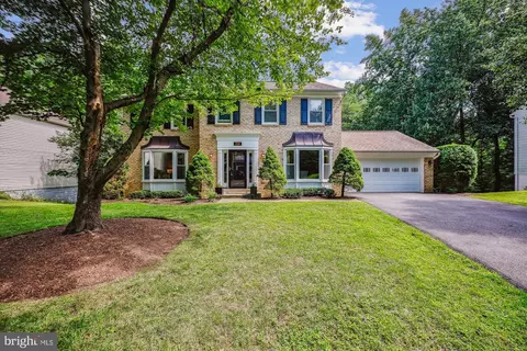 2141 Hidden Valley Ln, Silver Spring, MD 20904 photo 2