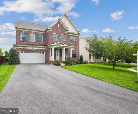Exterior - 1105 Sweetbay Pl, Silver Spring, MD 20906 photo 3 of 21