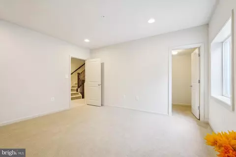 Bedroom - 1105 Sweetbay Pl, Silver Spring, MD 20906 photo 5 of 5