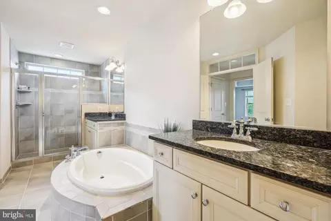 Bath - 1105 Sweetbay Pl, Silver Spring, MD 20906 photo 3 of 8