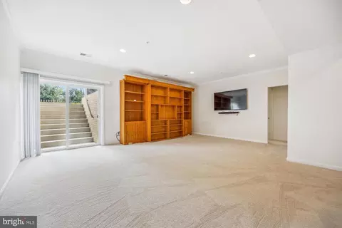 Living - 3514 Doc Berlin Dr, Silver Spring, MD 20906 photo 3 of 3
