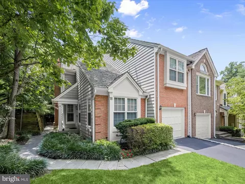 18 Park Vista Ct, Silver Spring, MD 20906