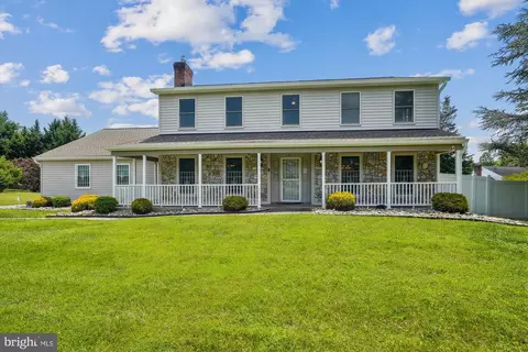 7300 Needwood Rd, Rockville, MD 20855