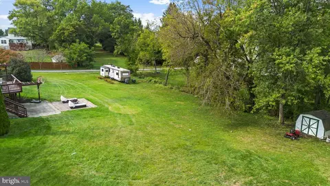 View/Area - 9809 Highview Ave, Damascus, MD 20872 photo 1 of 11