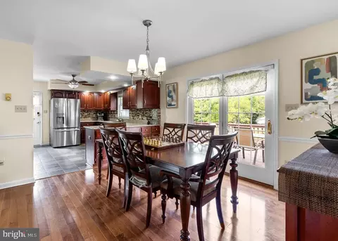 Dining - 9809 Highview Ave, Damascus, MD 20872 photo 2 of 2