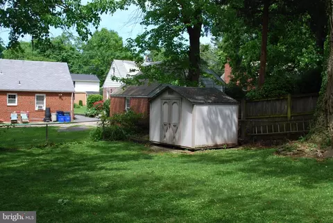 2109 Linden Ln, Silver Spring, MD 20910 photo 4